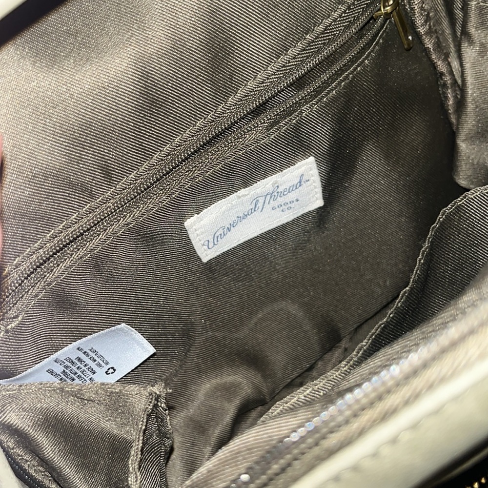 Olive Green Universal Threads Bag - image 3